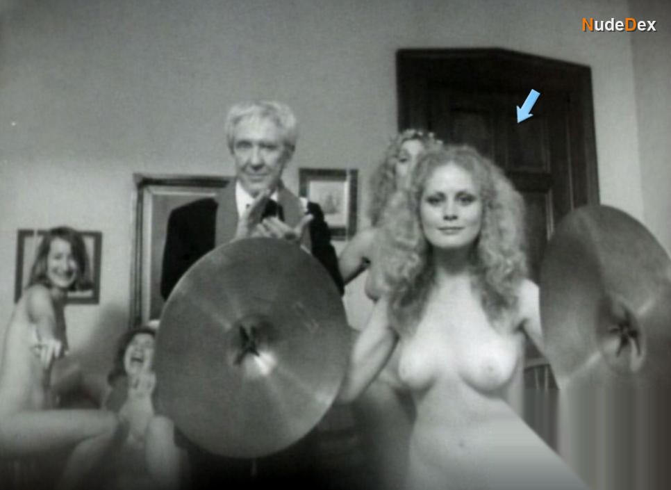 Beverly D'angelo in The Sentinel, photo 7
