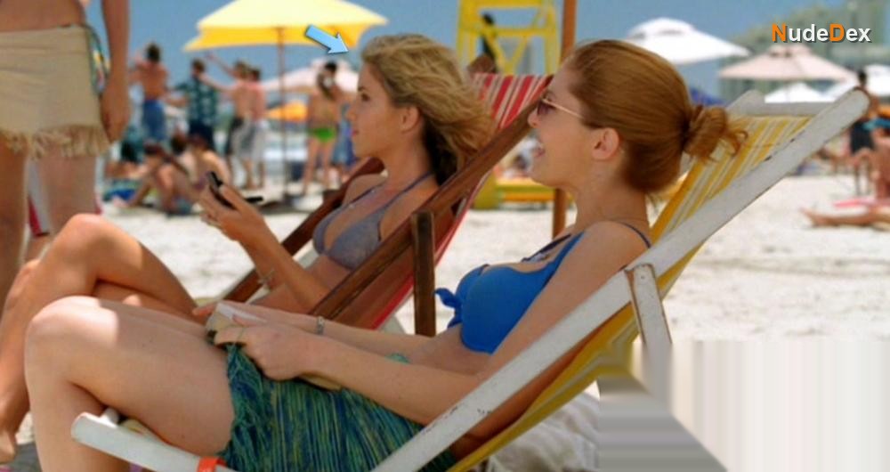 Bianca Lishansky in Spring Break Shark Attack, photo 2