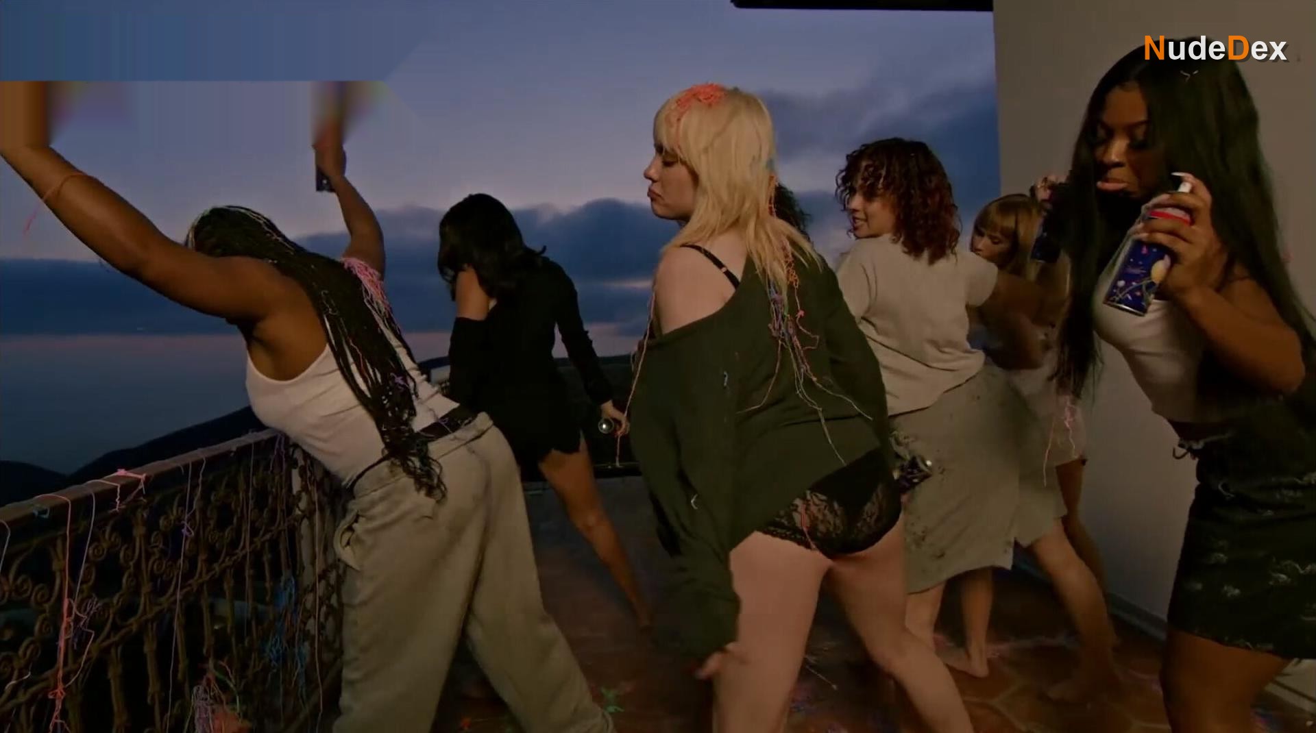 Billie Eilish in Billie Eilish Lost Cause, photo 5