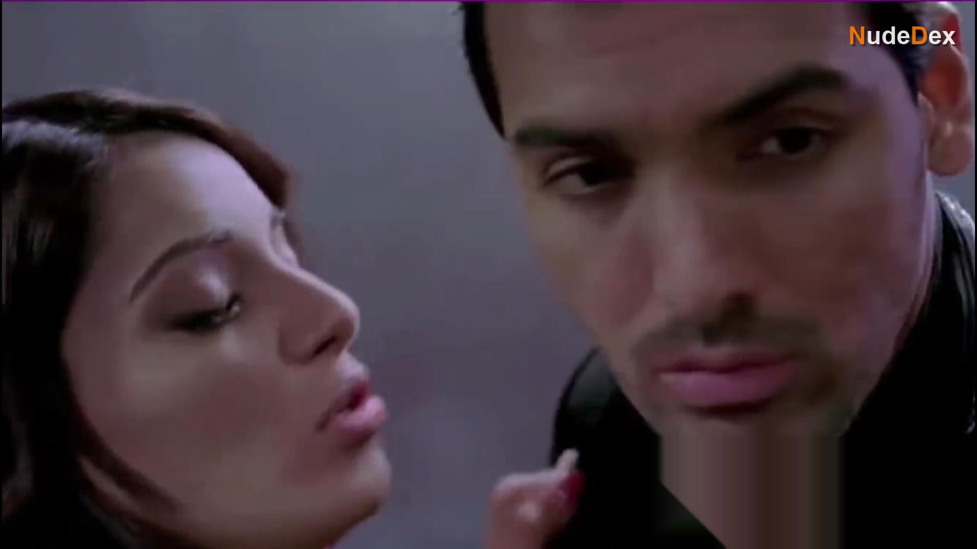 Bipasha Basu in Dhan Dhana Dhan Goal, photo 11