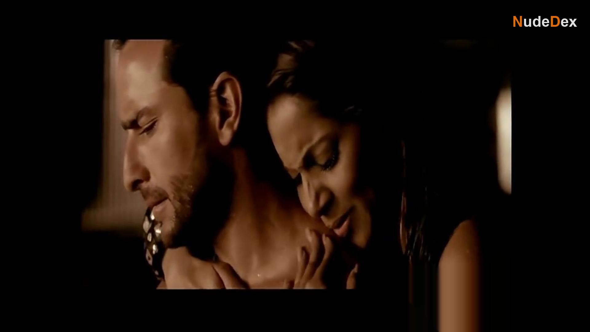 Bipasha Basu in Race, photo 1