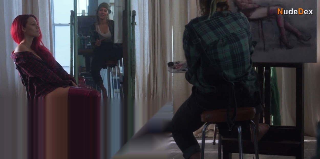 Blake Lively in A Simple Favor, photo 2