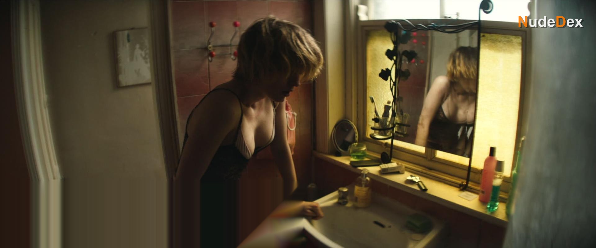 Blake Lively in The Rhythm Section, photo 8