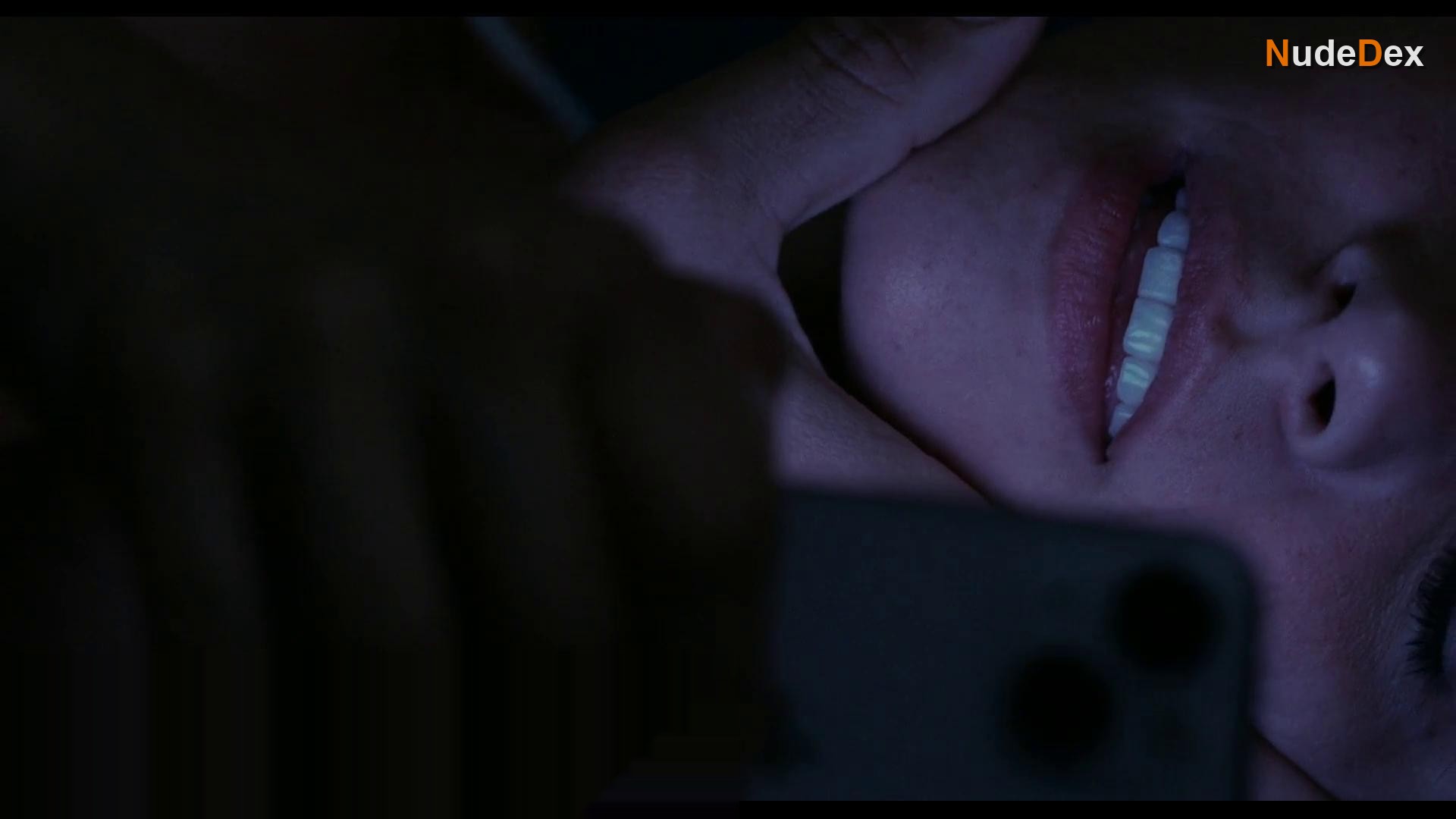 Blu Hunt in The Dead Thing, photo 17