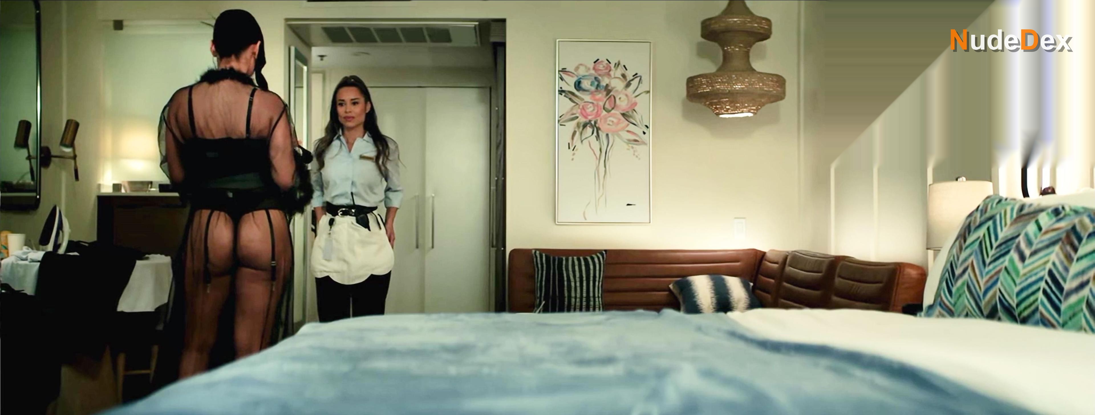 Brenda Raquel in Unrequited, photo 2