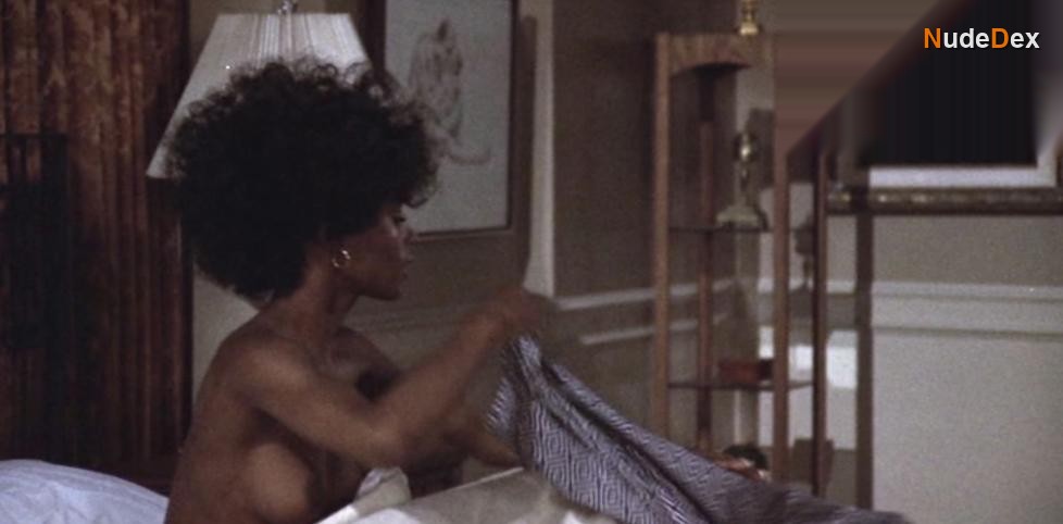 Brenda Sykes in Black Gunn, photo 2