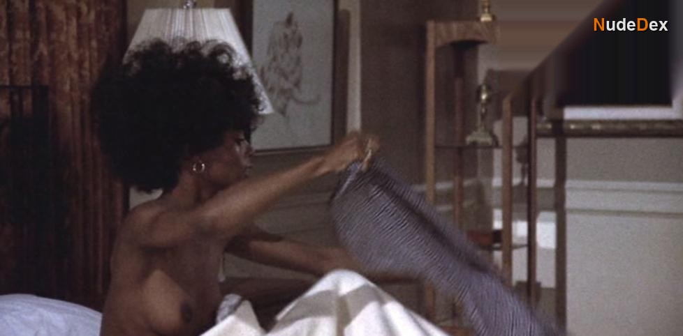 Brenda Sykes in Black Gunn, photo 3