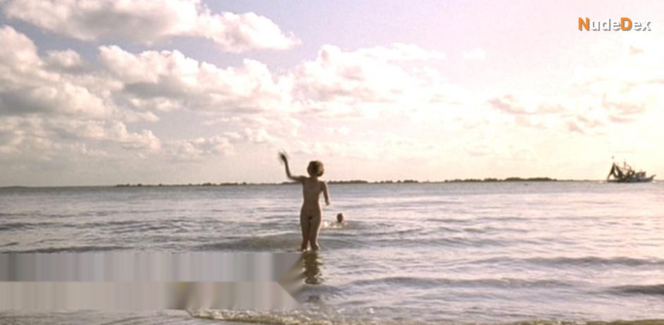 Bridget Fonda in Camilla, photo 3