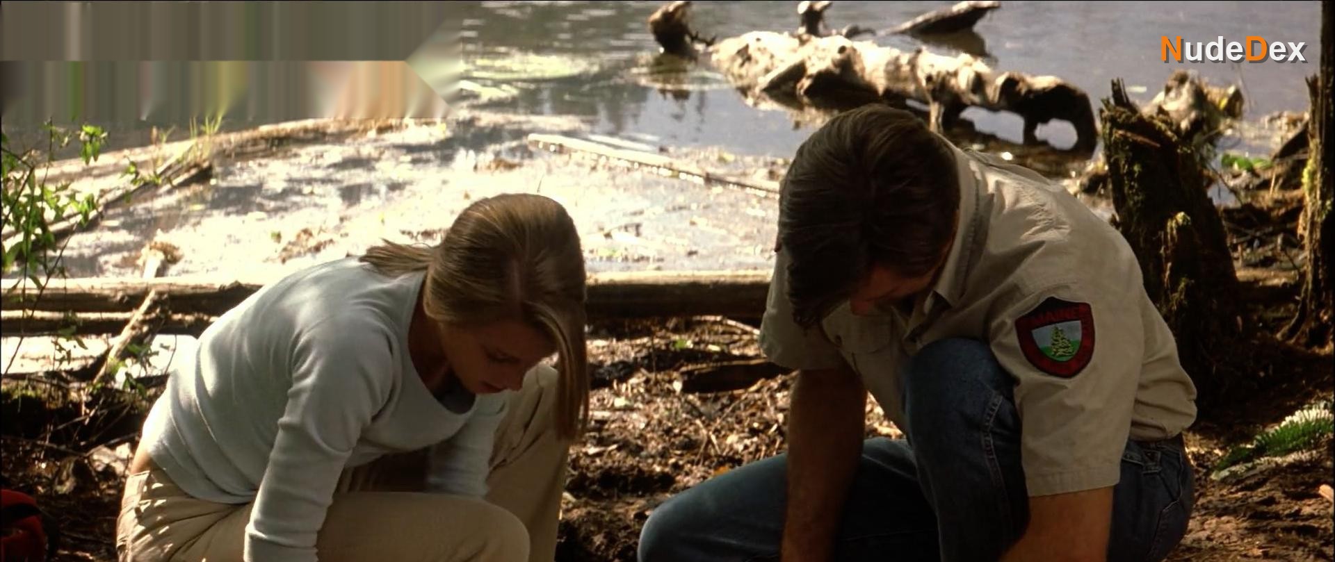 Bridget Fonda in Lake Placid, photo 5