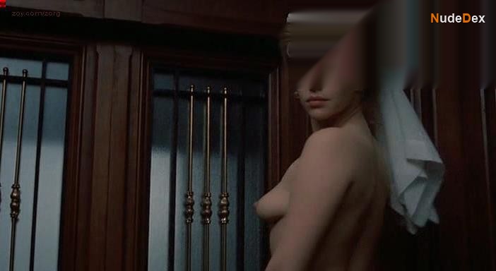 Bridget Fonda in The Road To Wellville, photo 12