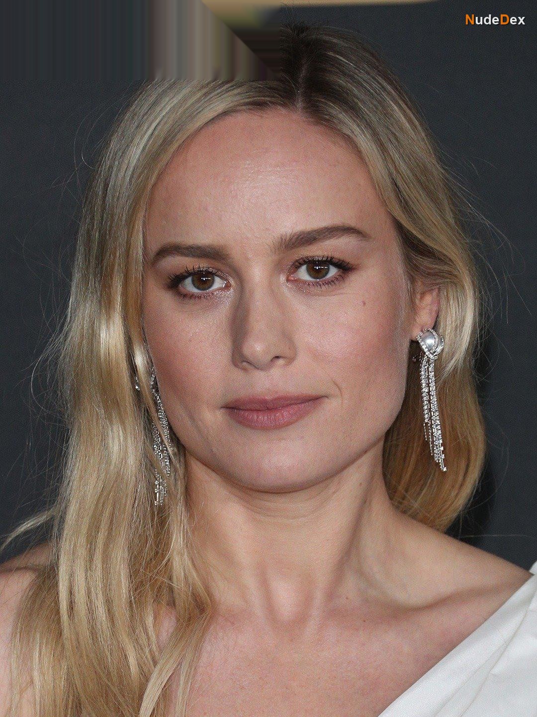 Brie Larson in Captain Marvel, photo 4