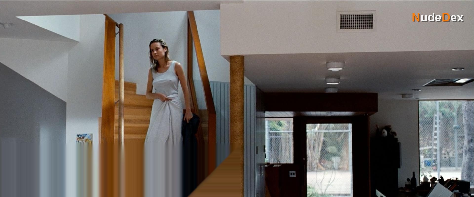 Brie Larson in Digging For Fire, photo 1