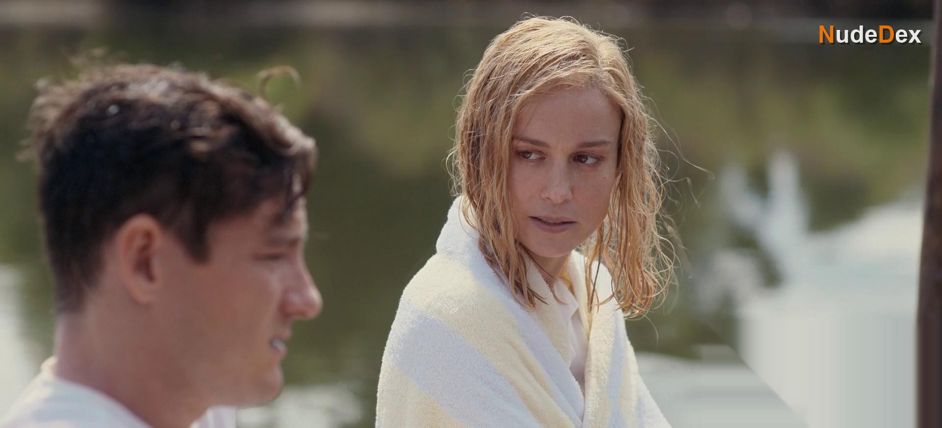 Brie Larson in Lessons In Chemistry, photo 3