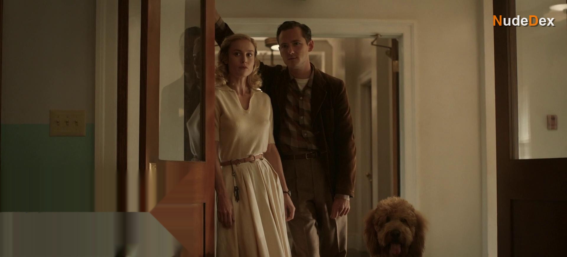 Brie Larson in Lessons In Chemistry, photo 5