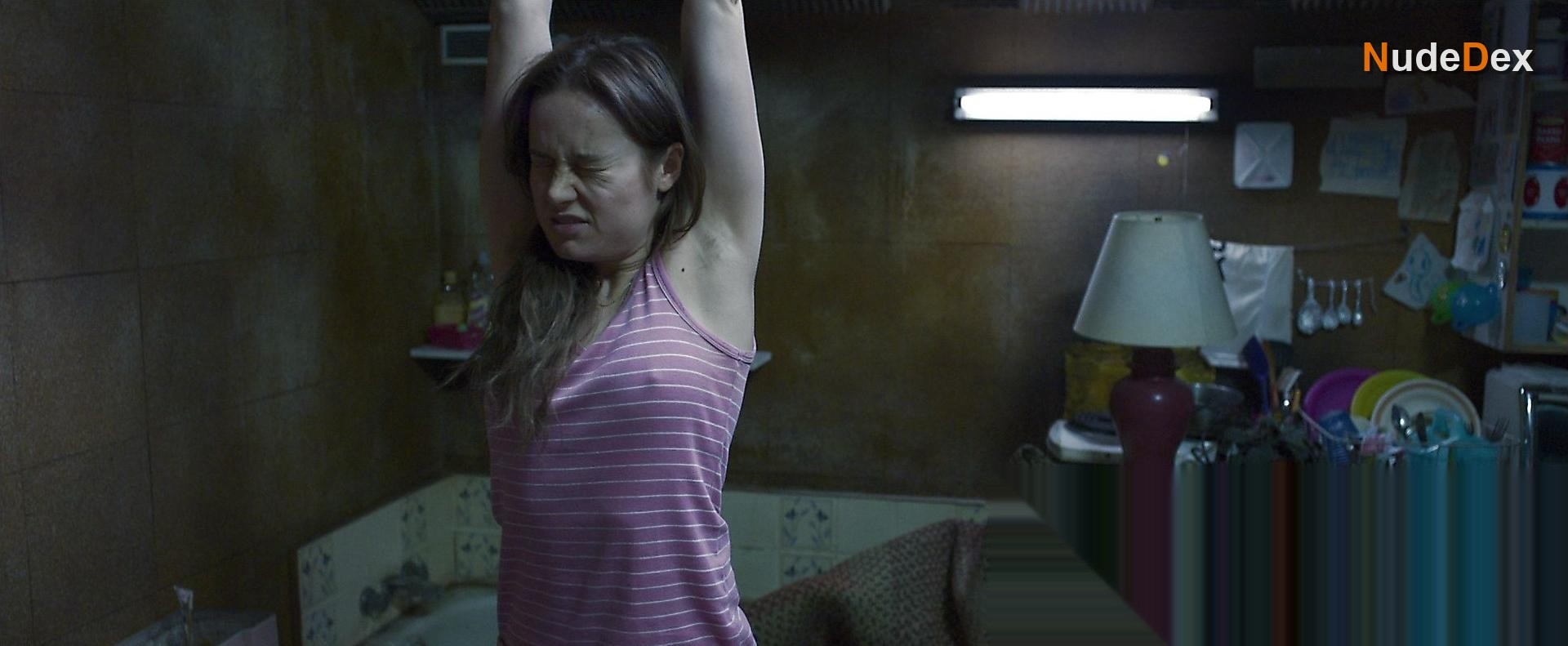 Brie Larson in Room, photo 2