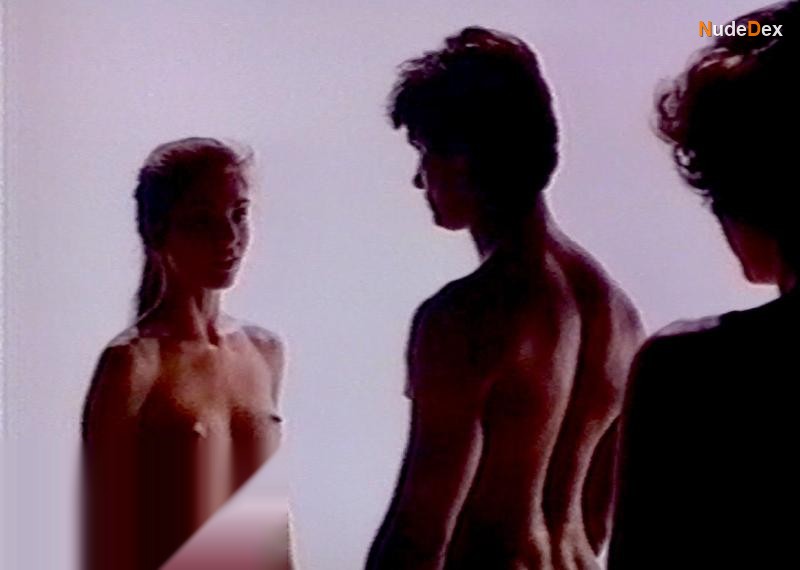 Brinke Stevens in Emmanuelle Iv, photo 2