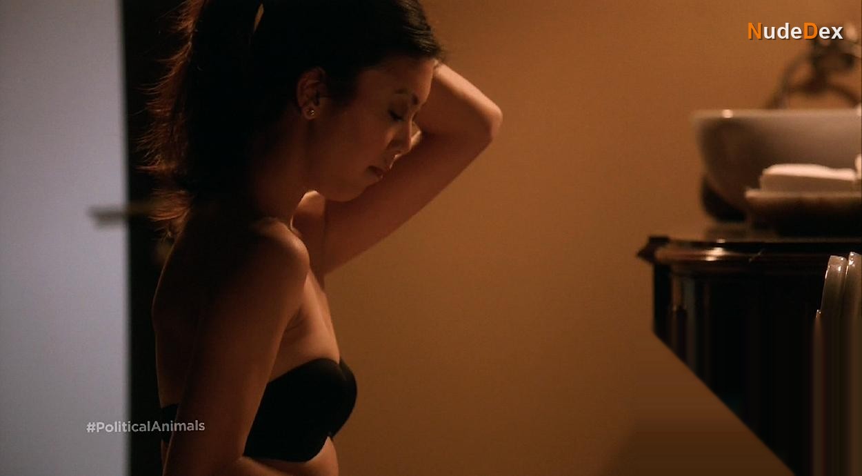 Brittany Ishibashi in Political Animals, photo 3