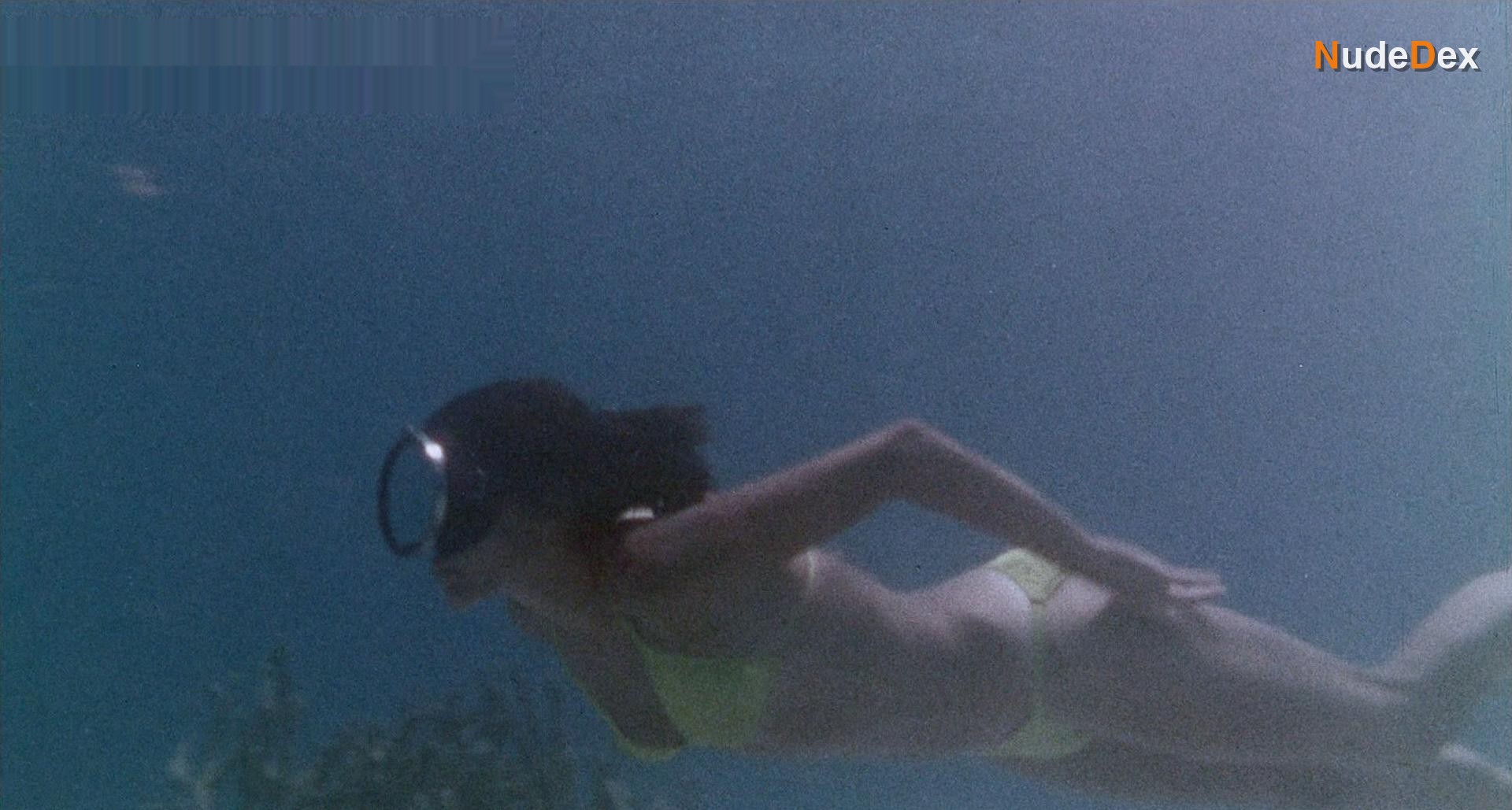 Brooke Adams in Shock Waves, photo 2