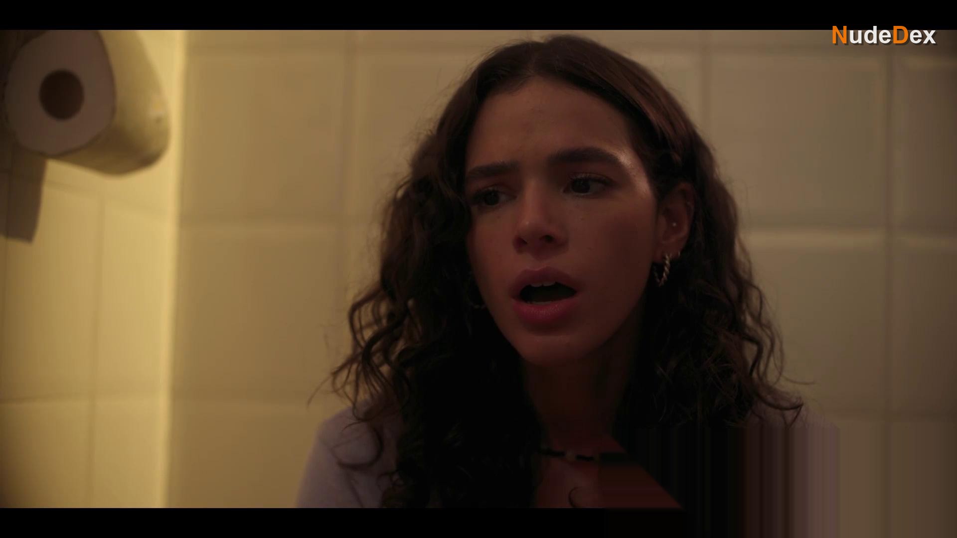 Bruna Marquezine in Bia Victor Love Of My Life, photo 25