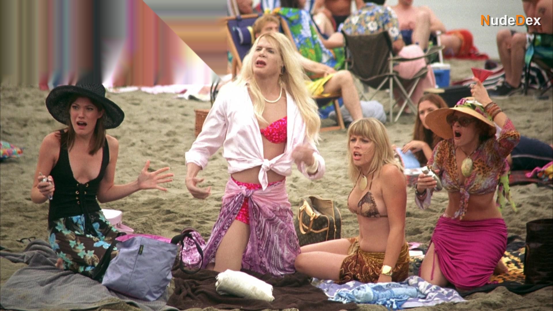 Busy Philipps in White Chicks, photo 3