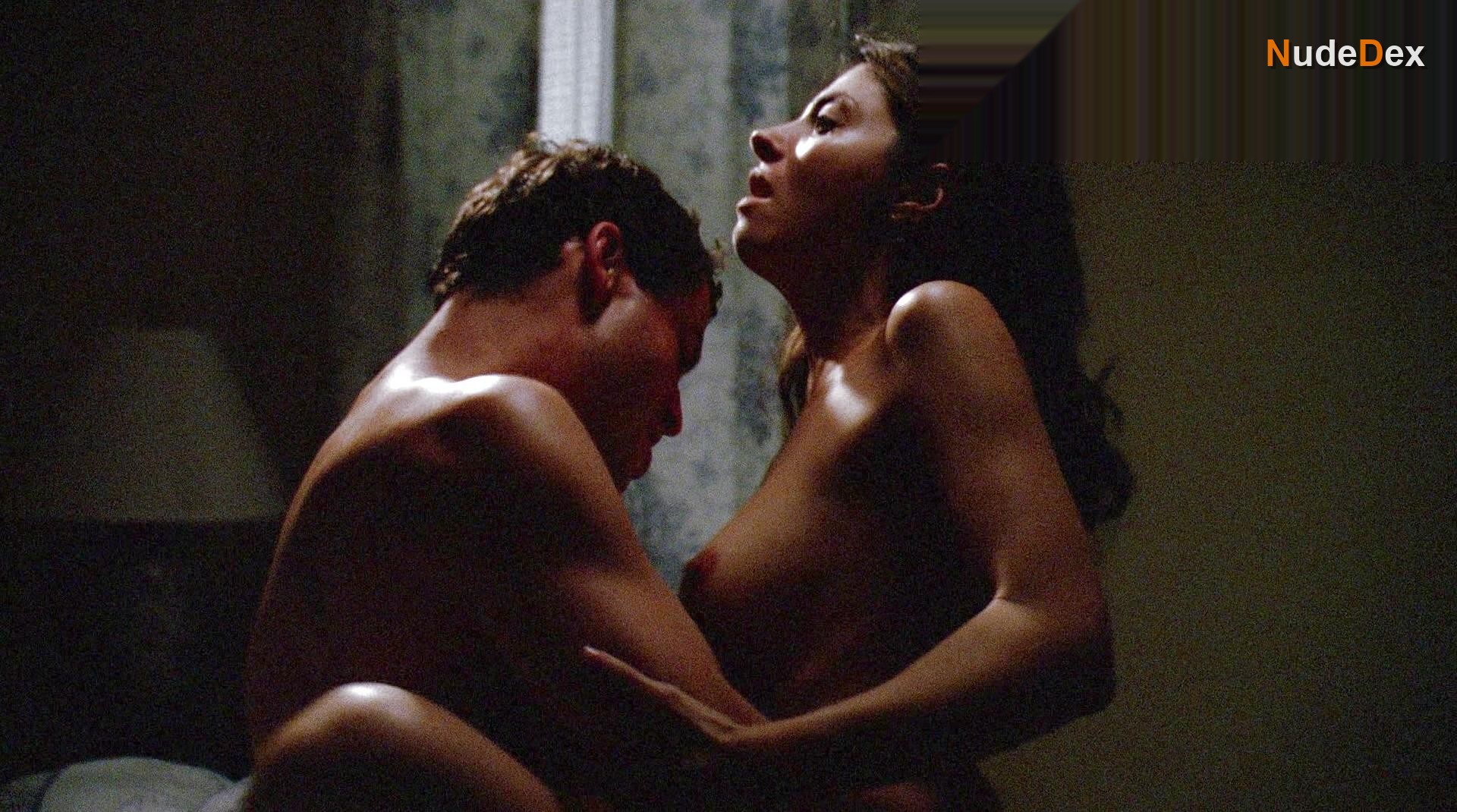 Callie Thorne in The Wire, photo 3
