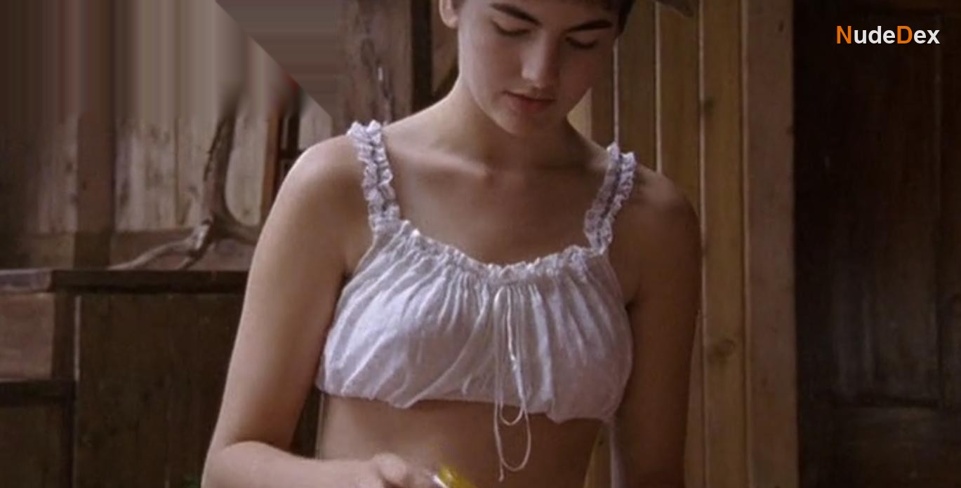 Camilla Belle in The Ballad Of Jack And Rose, photo 1