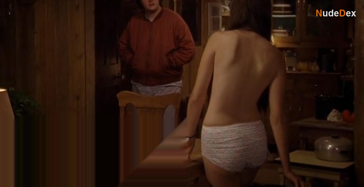 Camilla Belle in The Ballad Of Jack And Rose, photo 2