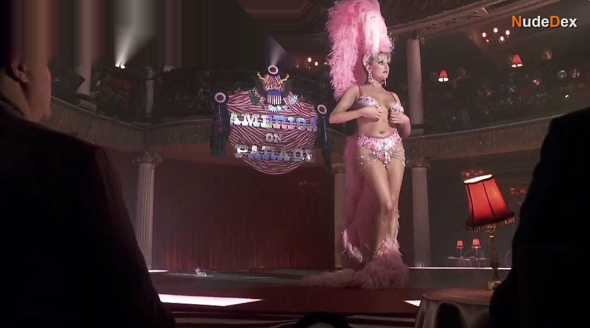 Camille Coduri in King Ralph, photo 2