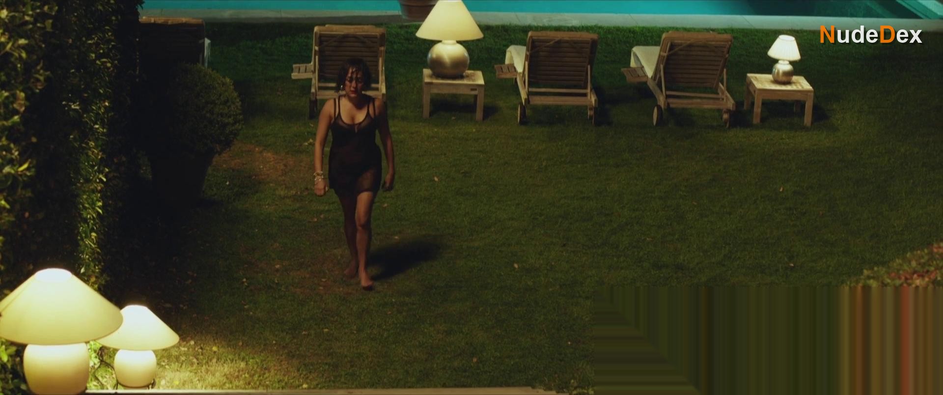 Candela Pena in Furia