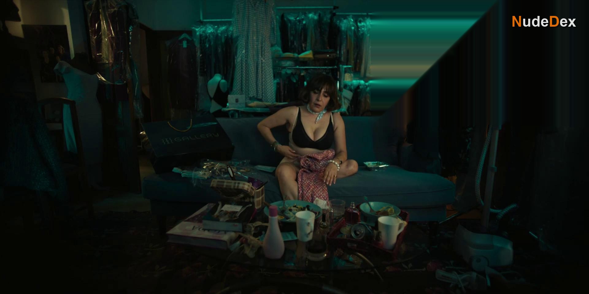 Candela Pena in Furia, photo 6