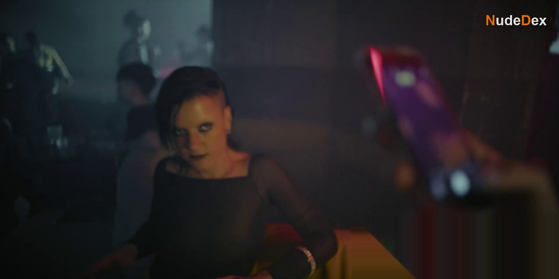 Candela Pena in Furia, photo 8