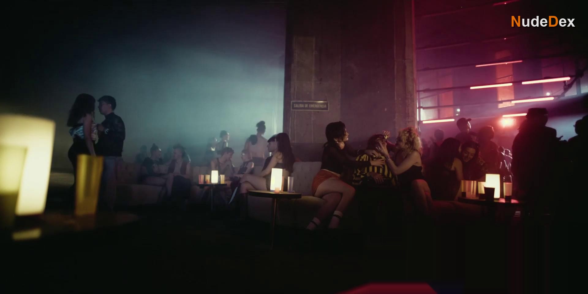 Candela Pena in Furia, photo 20