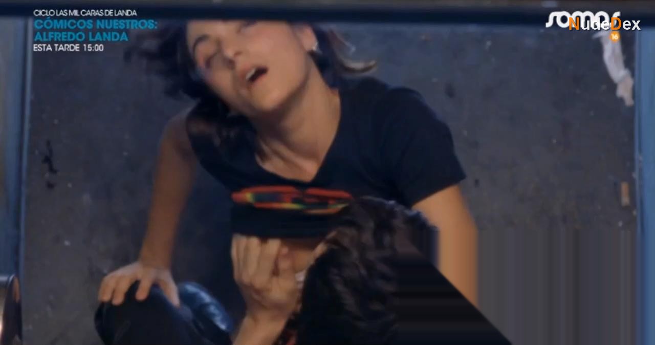 Candela Pena in Insomnio, photo 1