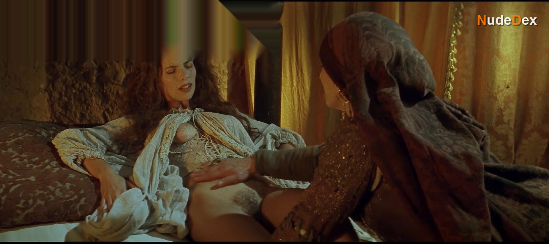 Candela Pena in La Celestina, photo 11