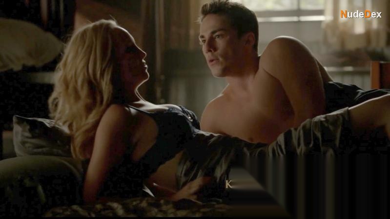Candice Accola in The Vampire Diaries, photo 6