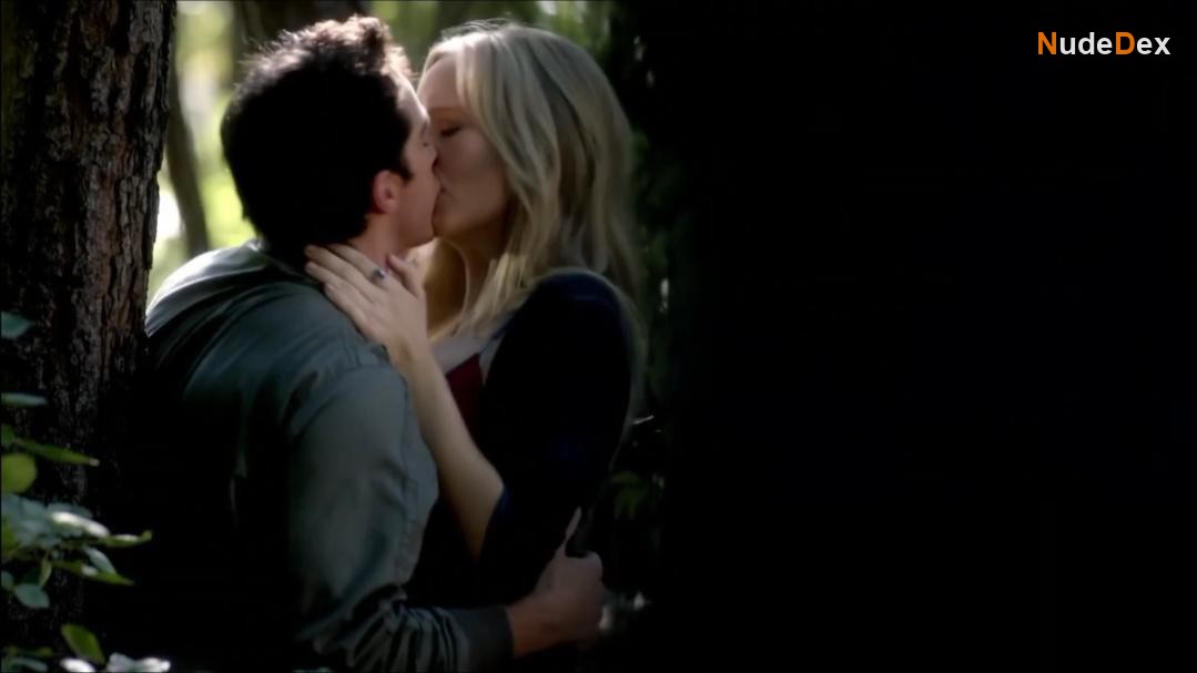Candice Accola in The Vampire Diaries, photo 11