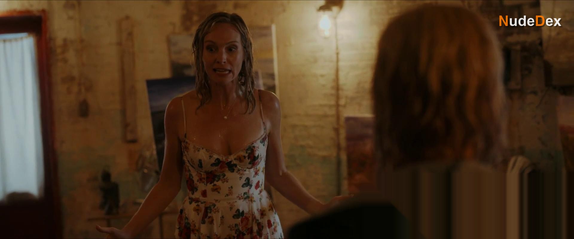 Candice King in We Were Liars, photo 1