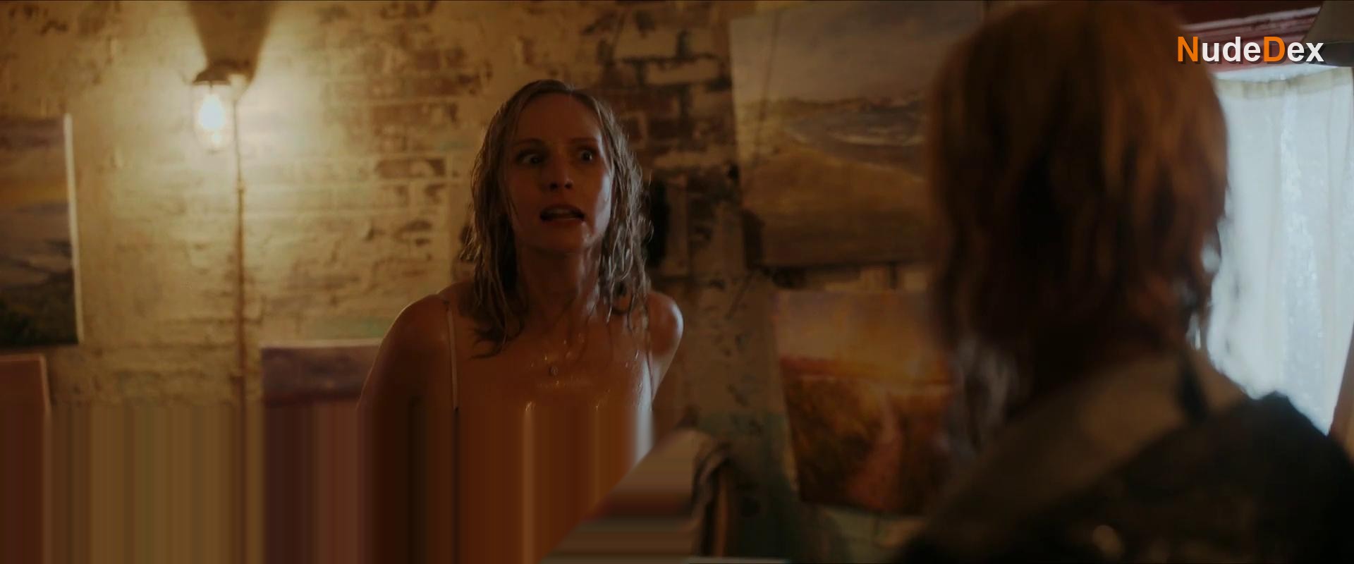 Candice King in We Were Liars, photo 4