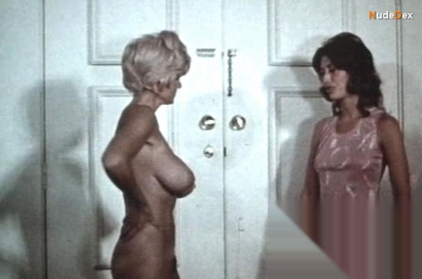 Candy Samples in Prison Girls, photo 4