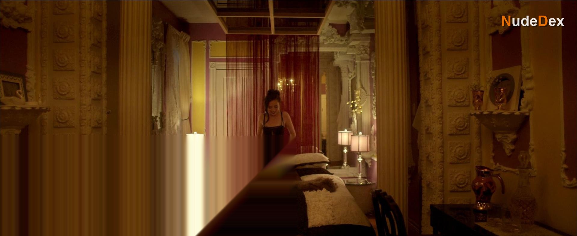Cara Gee in Birdland, photo 3