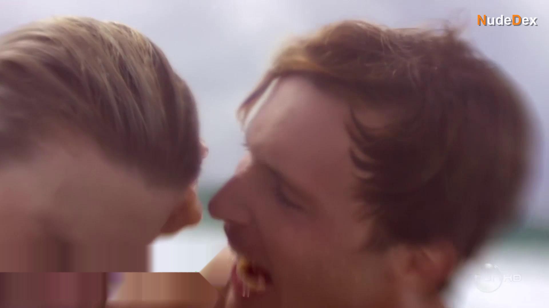 Caren Pistorius in Wake In Fright, photo 1
