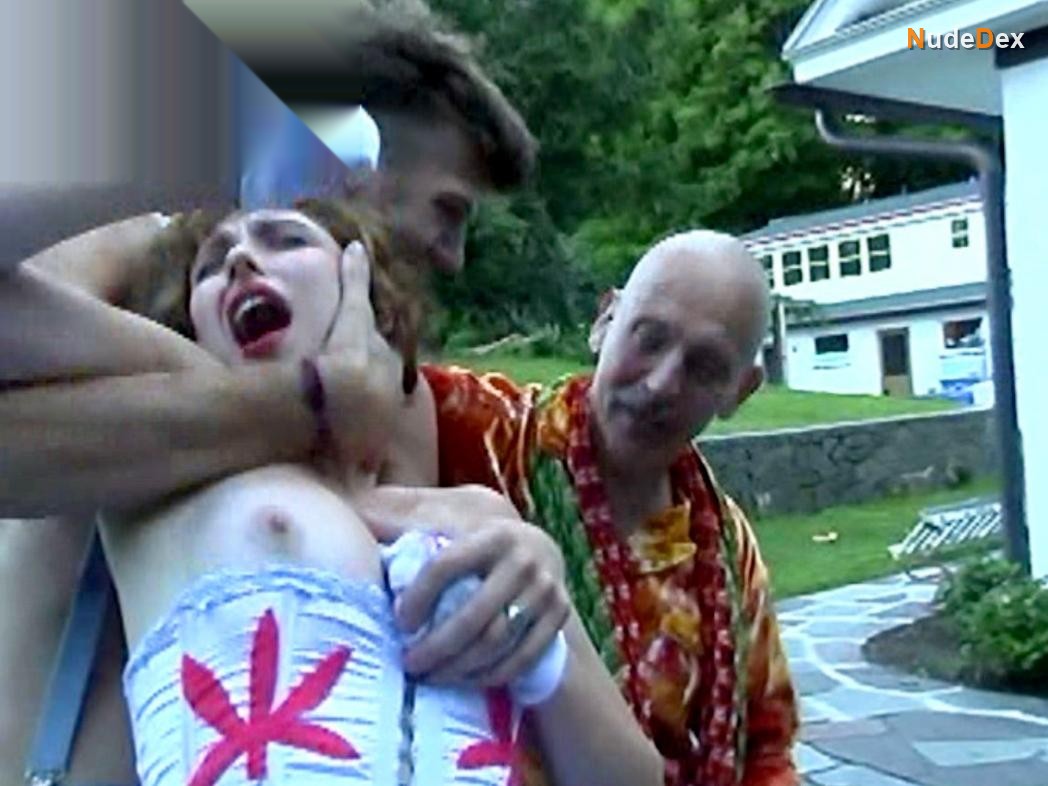 Carey Sveen in Meat Weed Madness, photo 4