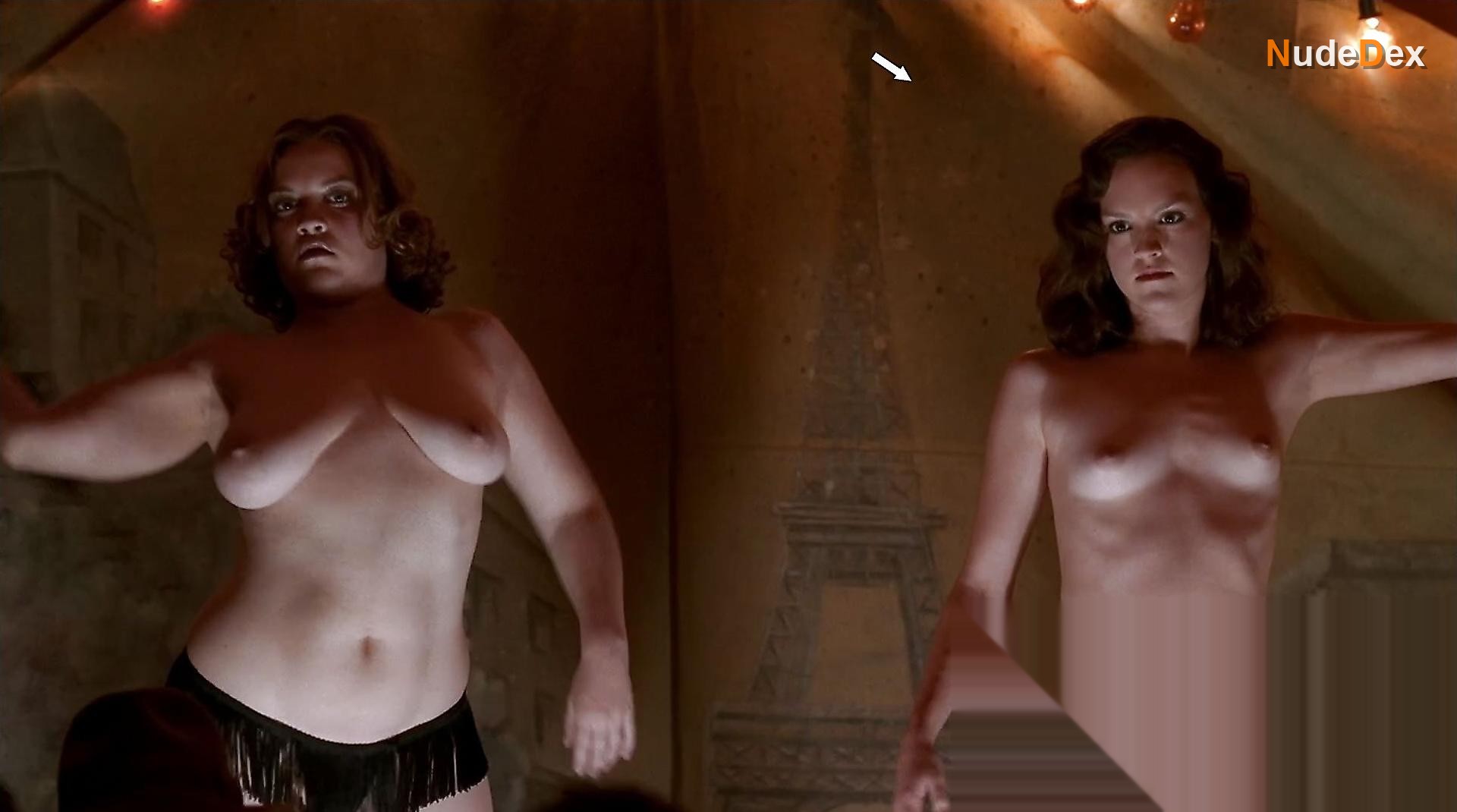Carla Gallo in Carnivale, photo 4