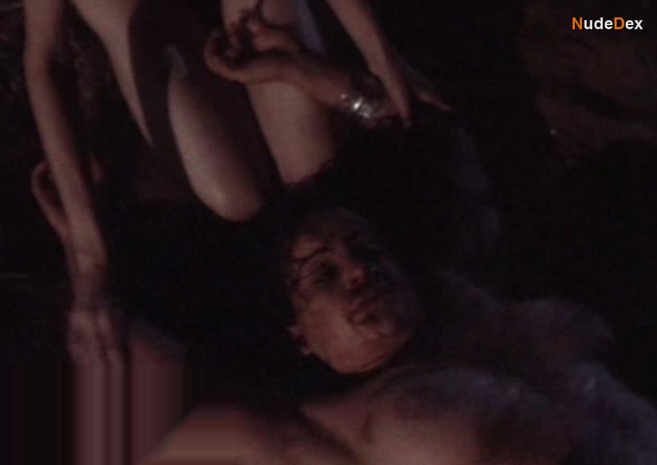 Carla Gugino in Jaded, photo 12