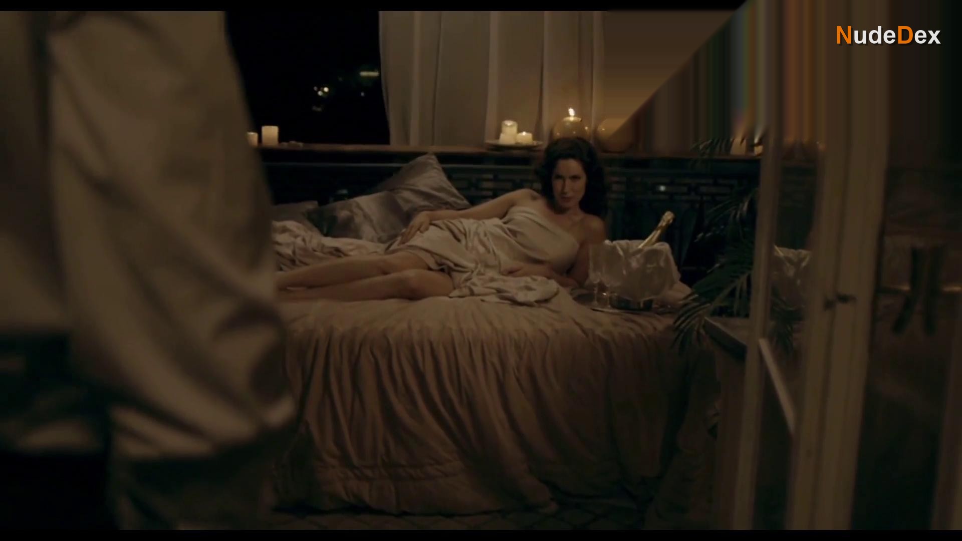 Carla Sanchez in See You In Montevideo, photo 1