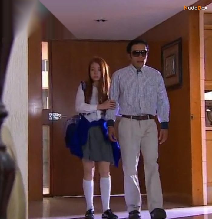 Carla Zuckerman in La Rosa De Guadalupe, photo 6