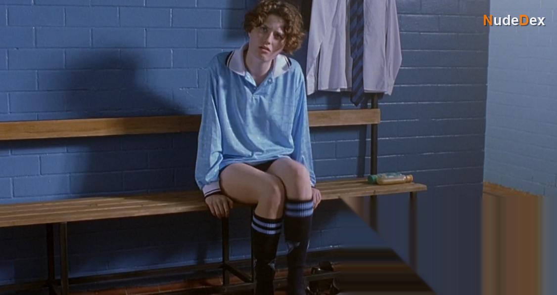 Carly Mckinnon in Gregory S Two Girls, photo 3