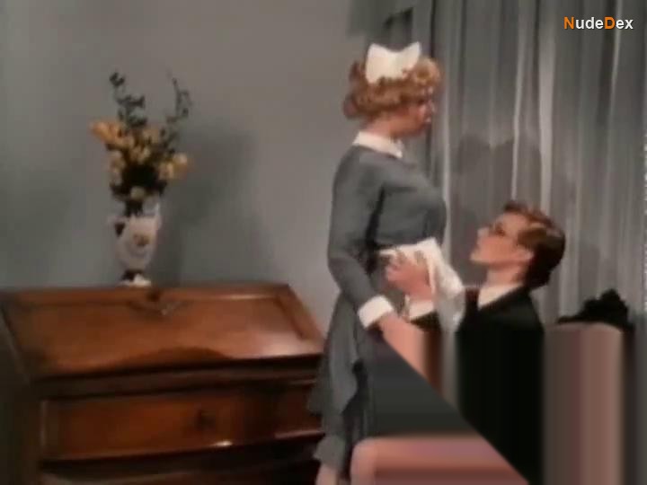 Carmen Di Pietro in La Storia Di Lady Chatterley, photo 15