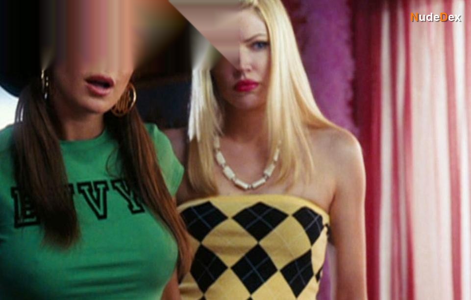 Carmen Electra in Dirty Love, photo 1
