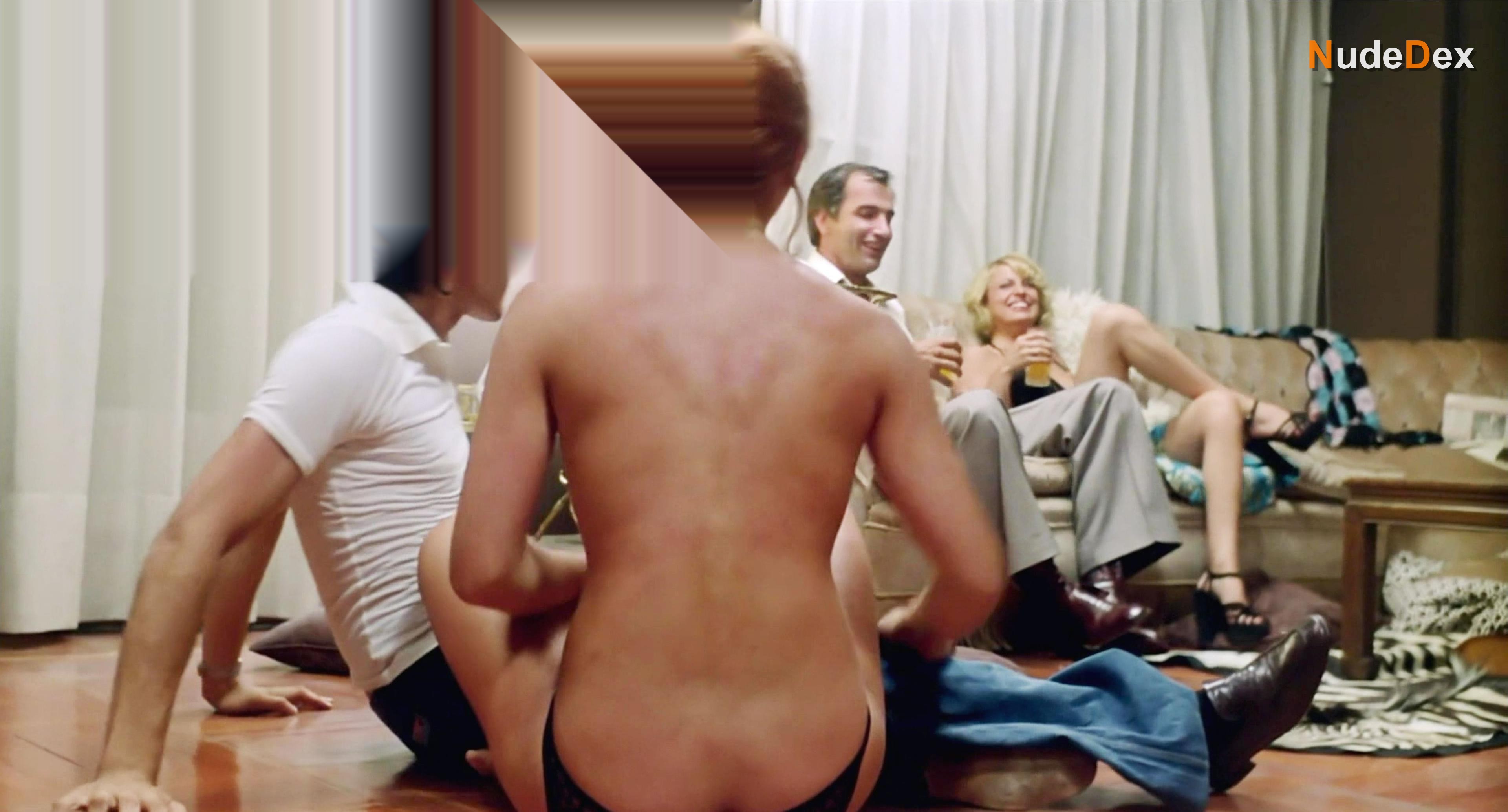 Carmen Platero in Los Placeres Ocultos, photo 2